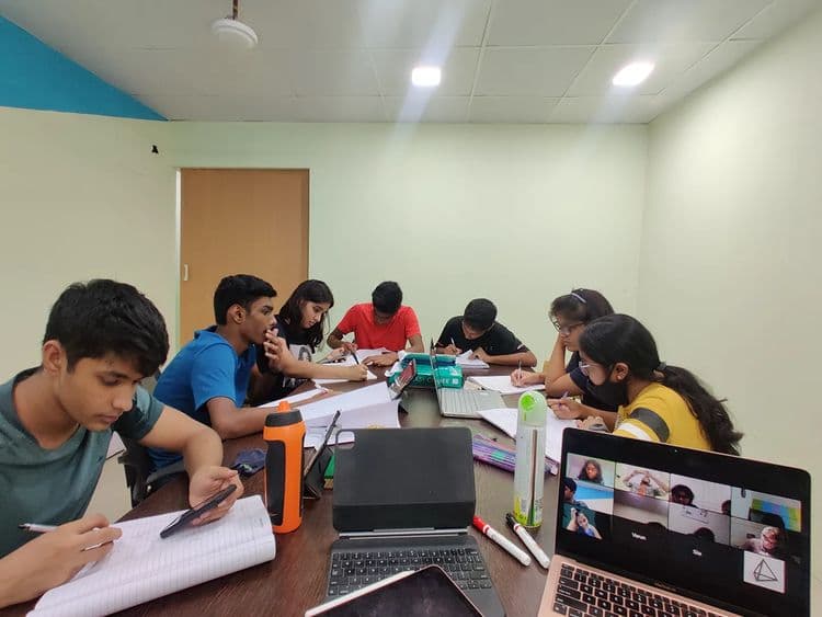 experTUT students